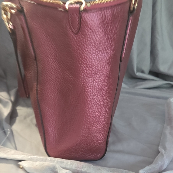 Coach Pink Leather Shoulder Bag with Gold Accents - Picture 10 of 10